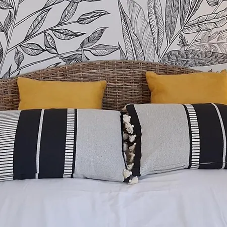 A L'ombre Du Clocher B&B 3*