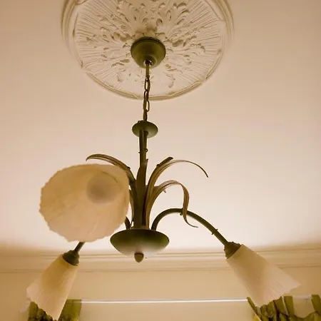 فندق مبيت وإفطار A L'ombre Du Clocher 2*