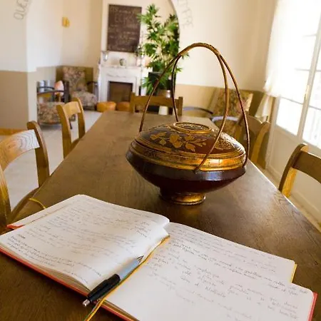 A L'ombre Du Clocher B&B 3*